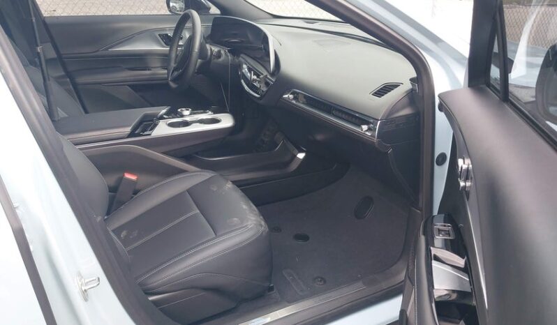 
								2024 Cadillac Lyriq full									