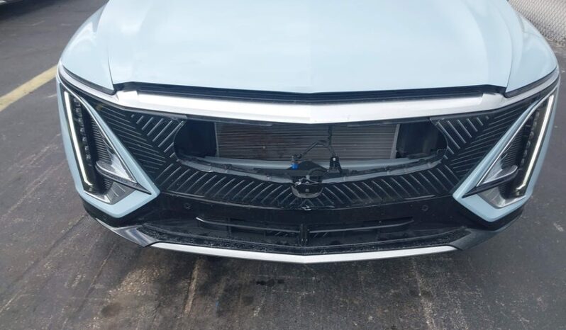 
								2024 Cadillac Lyriq full									