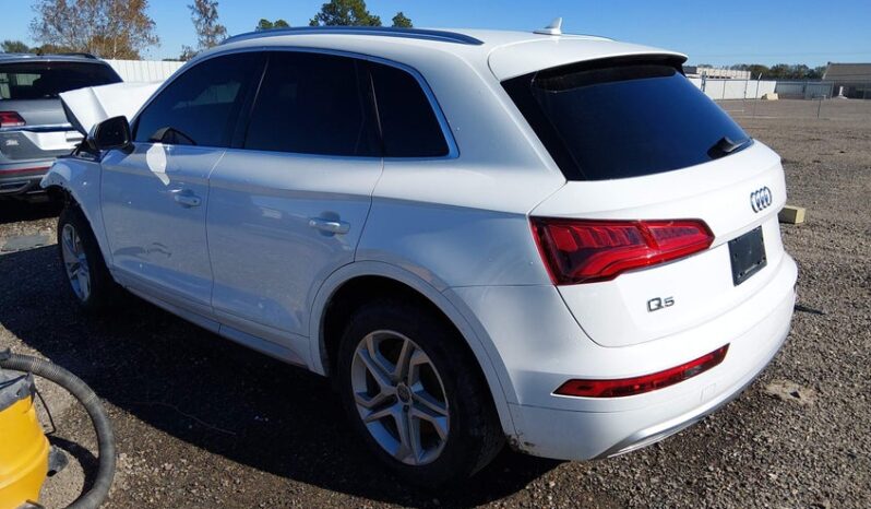 
								2019 Audi Q5 full									