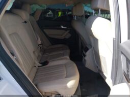 
										2019 Audi Q5 full									