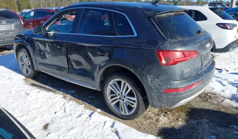 
								2020 Audi Q5 full									