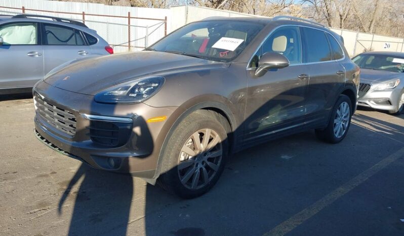 
								2016 Porsche Cayenne full									