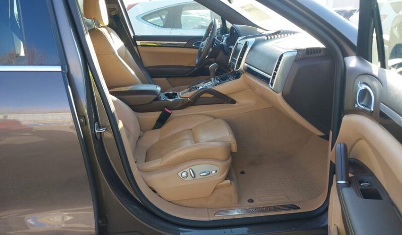 
								2016 Porsche Cayenne full									