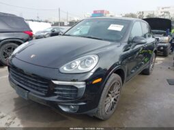 
										2017 Porsche Cayenne full									