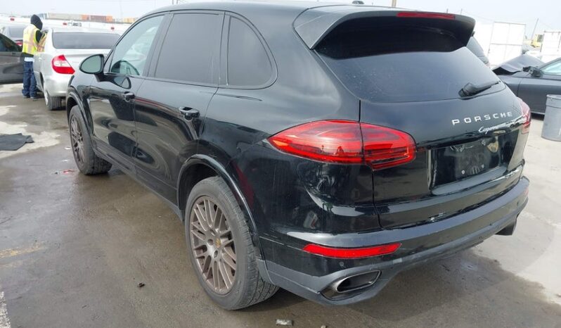 
								2017 Porsche Cayenne full									