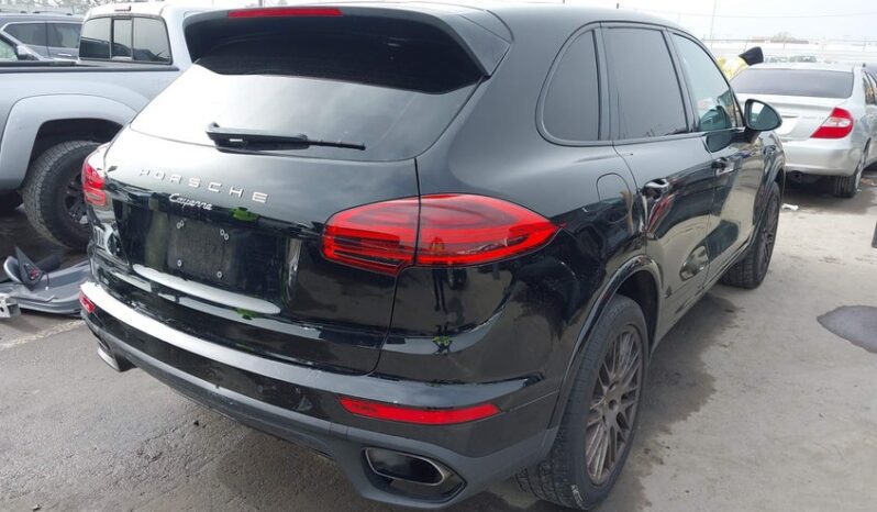
								2017 Porsche Cayenne full									