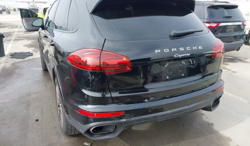 
								2017 Porsche Cayenne full									