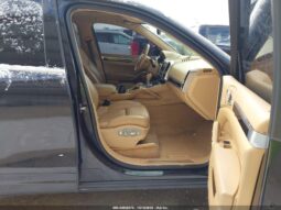 
										2012 Porsche Cayenne full									