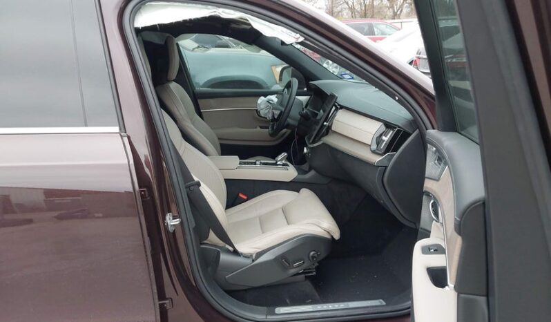 
								2025 Volvo Xc90 full									