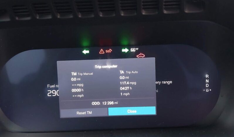 
								2025 Volvo Xc90 full									