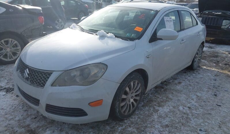 
								2013 Suzuki Kizashi full									