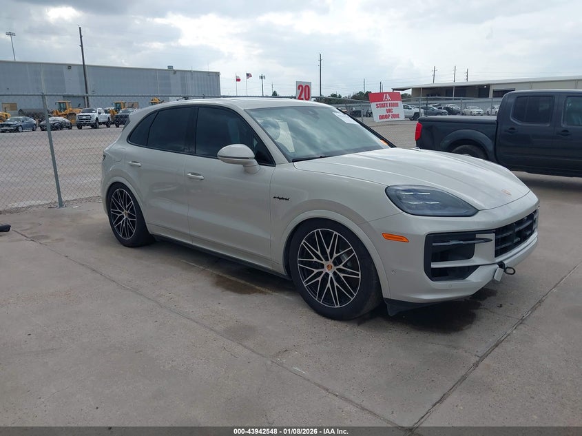 2025 Porsche Cayenne