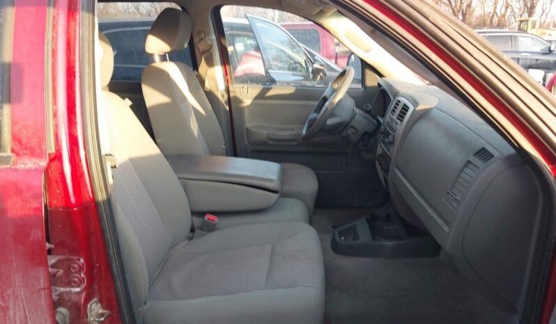 
								2007 Dodge Dakota full									