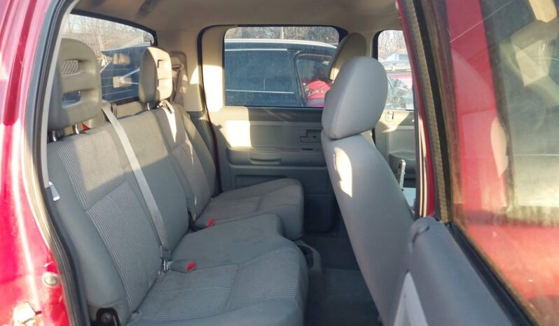 
								2007 Dodge Dakota full									