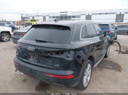 
										2020 Audi Q5 full									