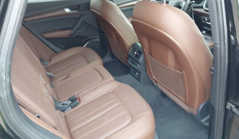 
								2020 Audi Q5 full									