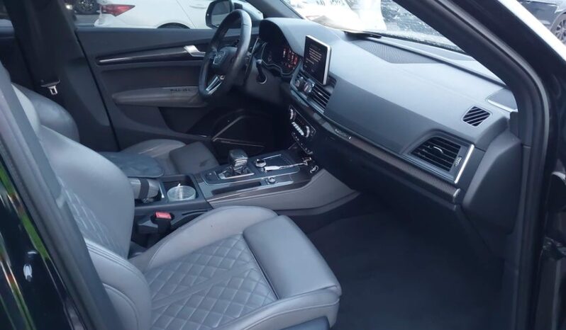 
								2018 Audi Sq5 full									