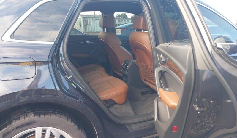 
								2018 Audi Q5 full									
