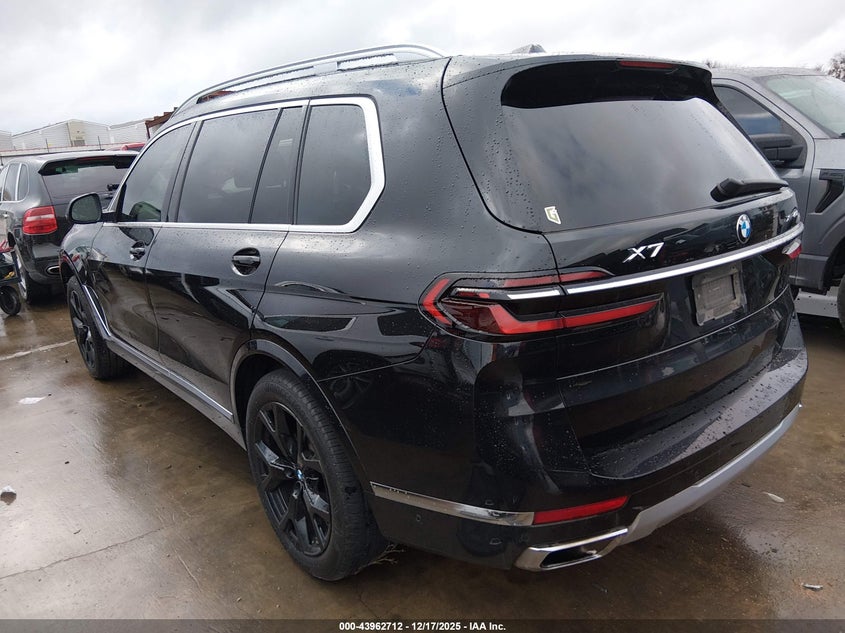 2024 BMW X7