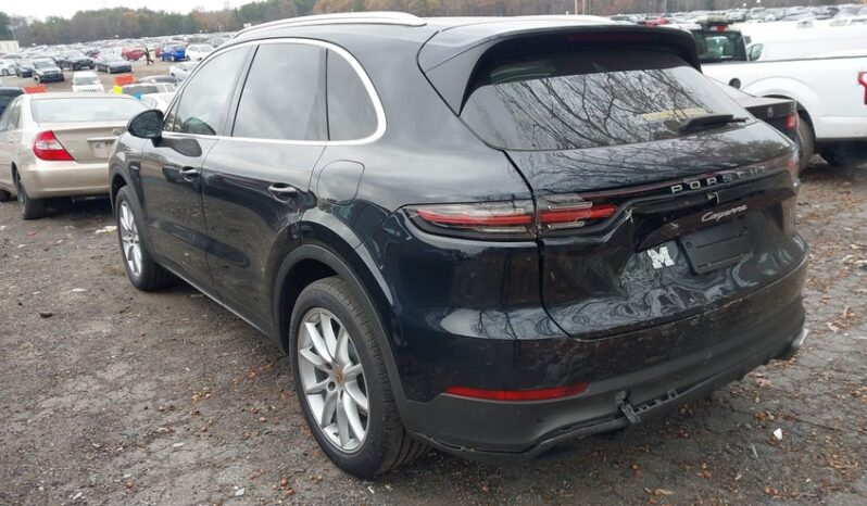 
								2023 Porsche Cayenne full									