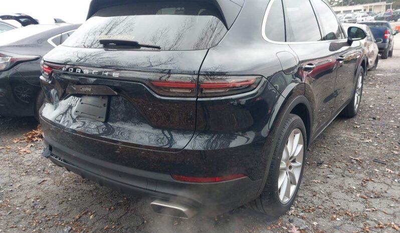 
								2023 Porsche Cayenne full									