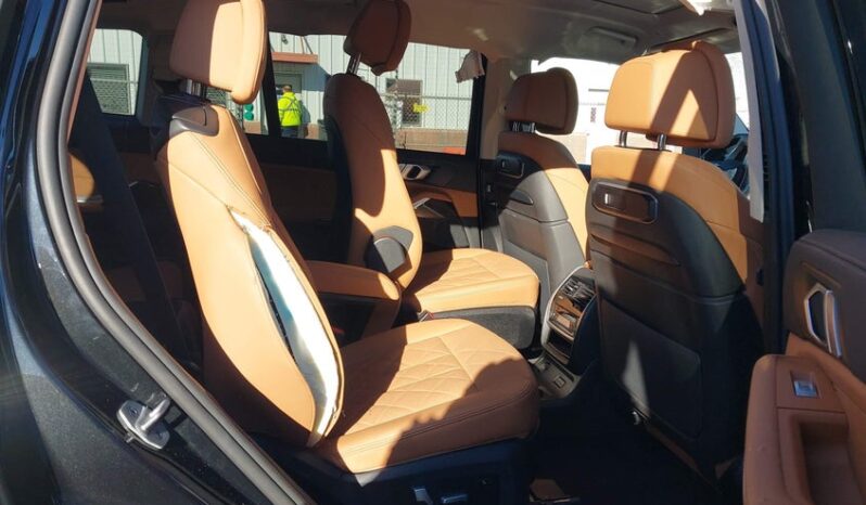 
								2025 BMW X7 full									
