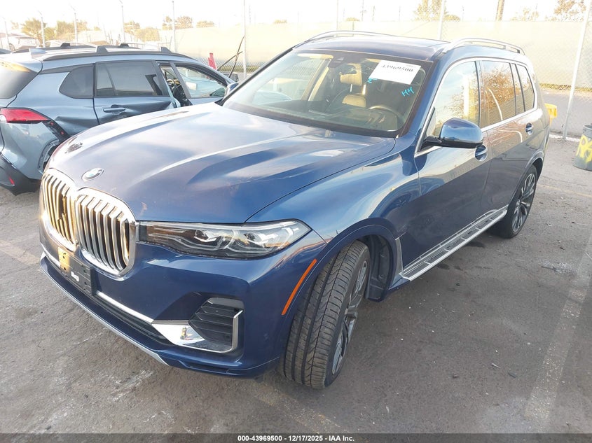 2020 BMW X7