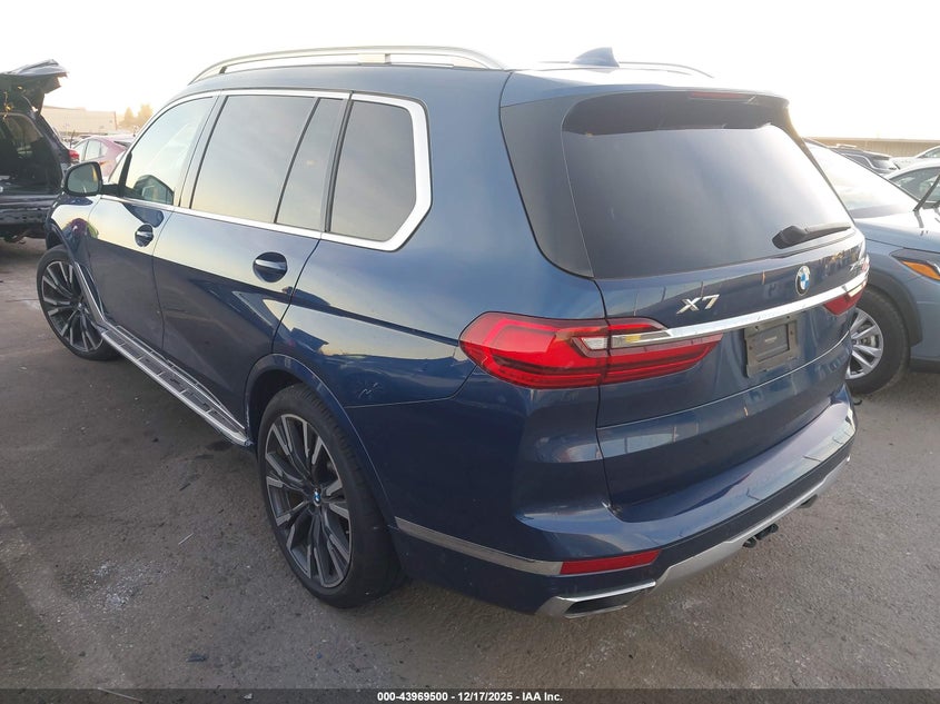 2020 BMW X7