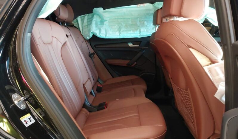
								2025 Audi Q5 full									