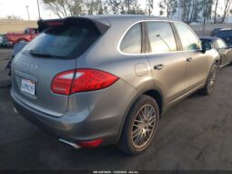 
										2013 Porsche Cayenne full									