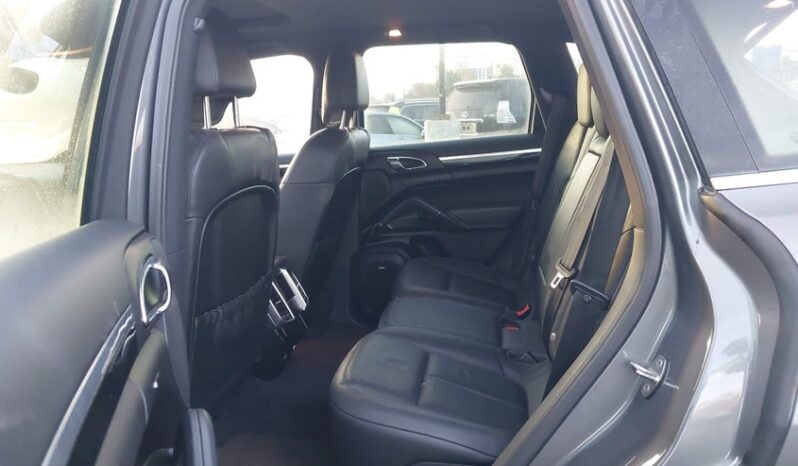 
								2013 Porsche Cayenne full									