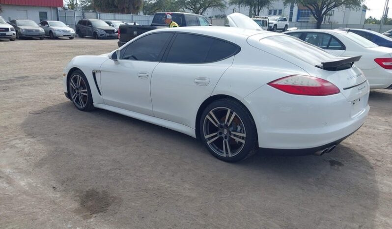 
								2012 Porsche Panamera full									
