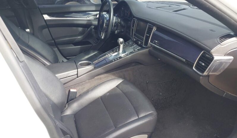 
								2012 Porsche Panamera full									