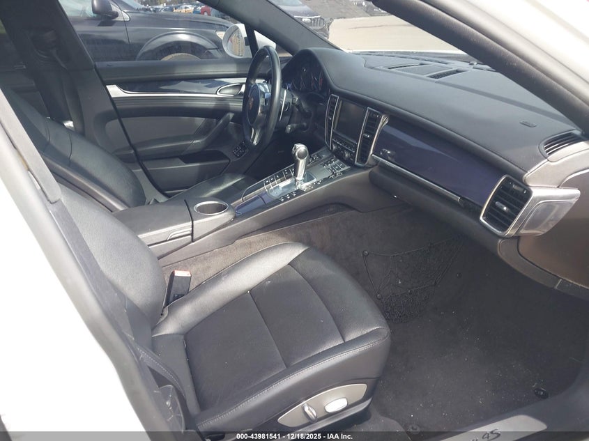 2012 Porsche Panamera