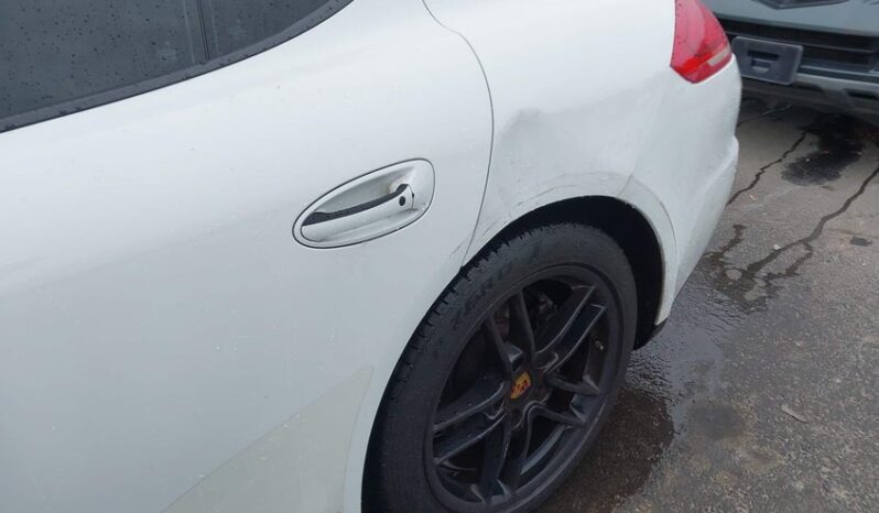 
								2016 Porsche Panamera full									