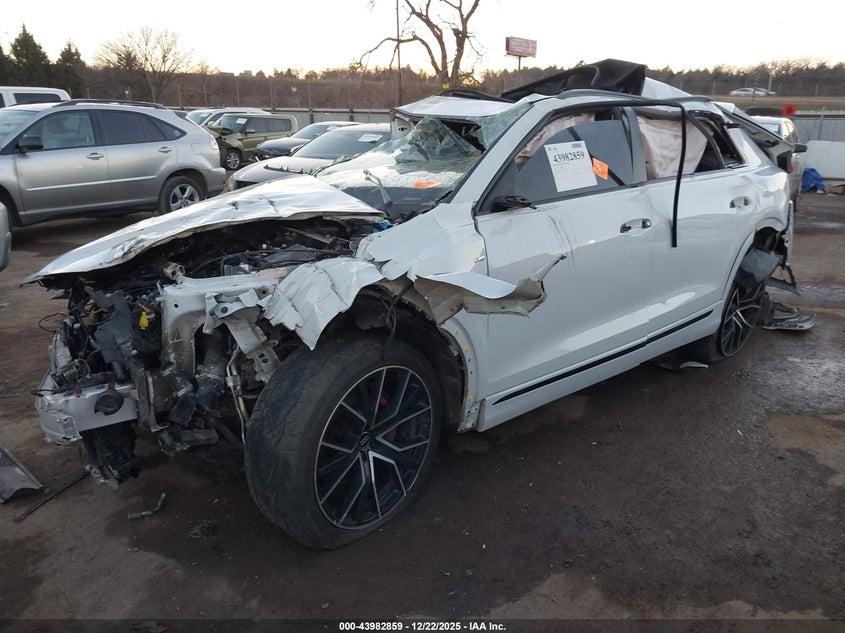 2021 Audi Q8