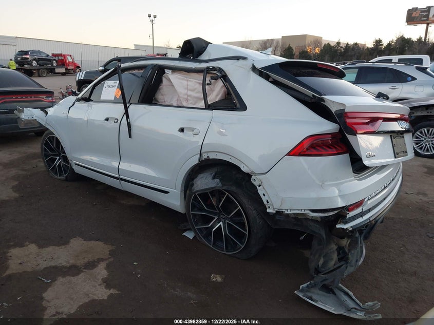 2021 Audi Q8