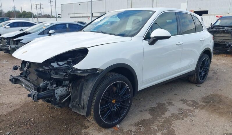 
								2016 Porsche Cayenne full									