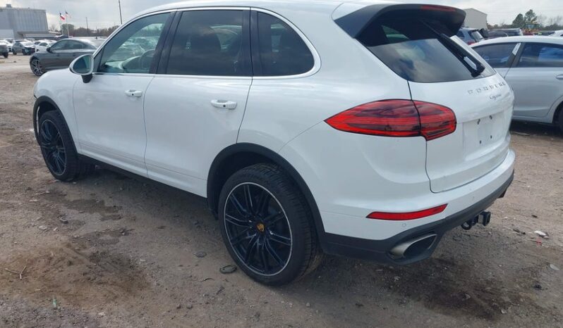 
								2016 Porsche Cayenne full									