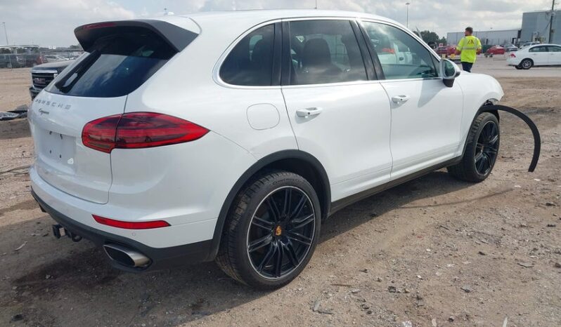 
								2016 Porsche Cayenne full									