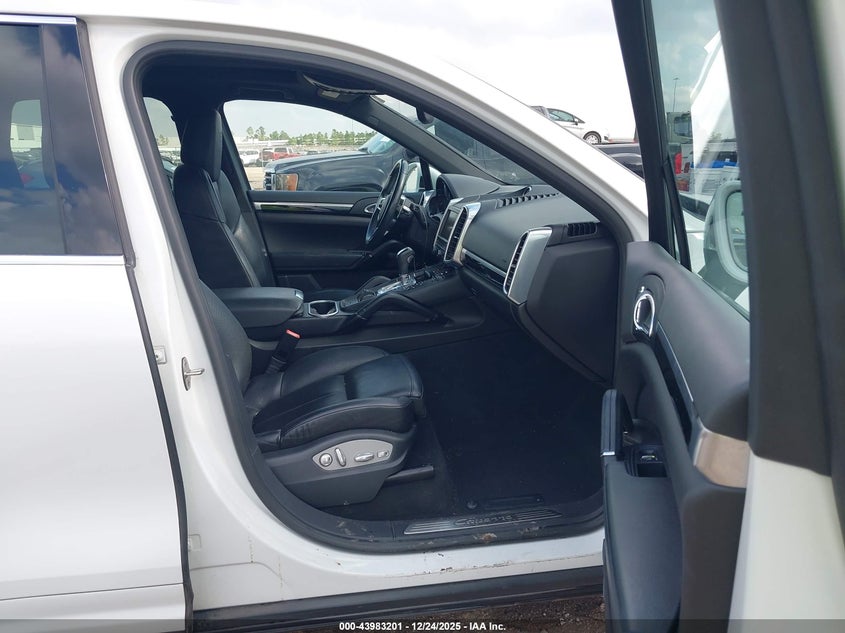 2016 Porsche Cayenne