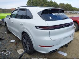 
										2025 Porsche Cayenne full									