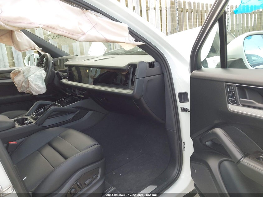 2025 Porsche Cayenne