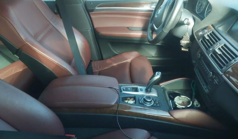 
								2010 BMW X6 full									