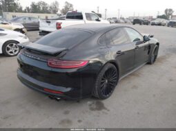 
										2018 Porsche Panamera full									
