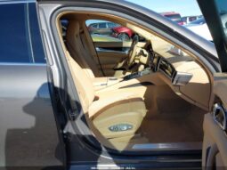 
										2016 Porsche Panamera full									