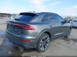 
										2025 Audi Q8 full									