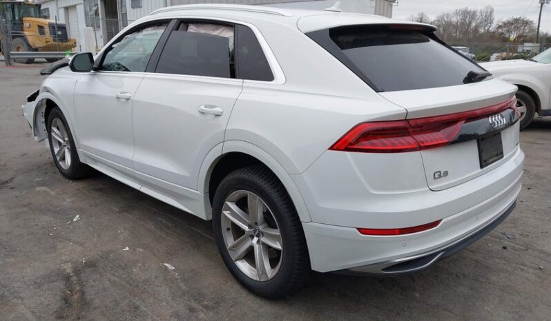 
								2019 Audi Q8 full									