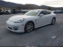 
										2012 Porsche Panamera full									