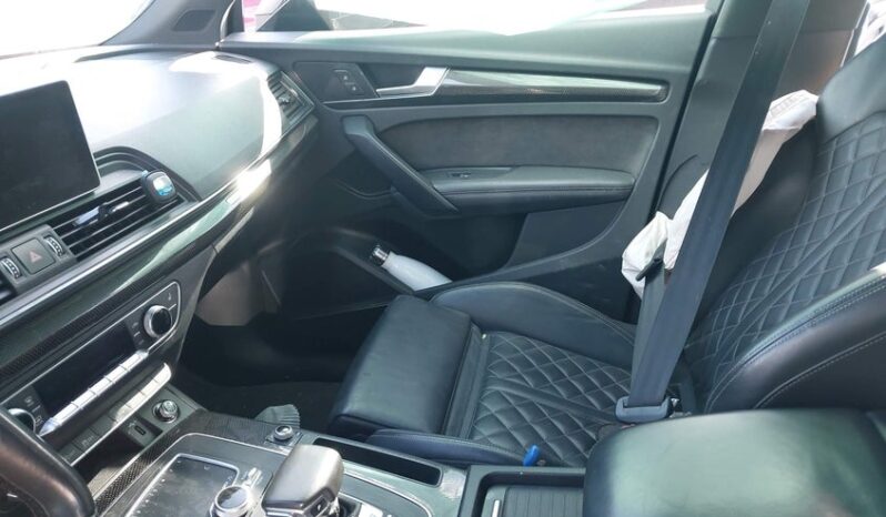 
								2019 Audi Sq5 full									